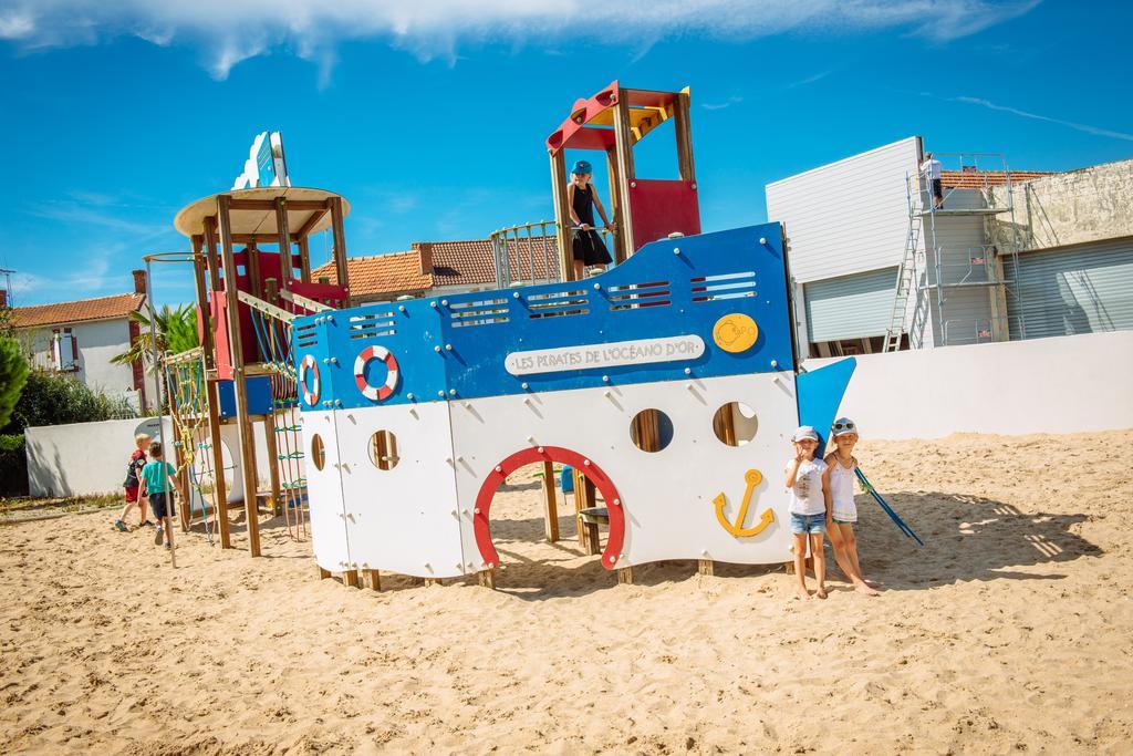 Quest En France Holidays - Mobile Home At Jard Sur Mer Esterno foto